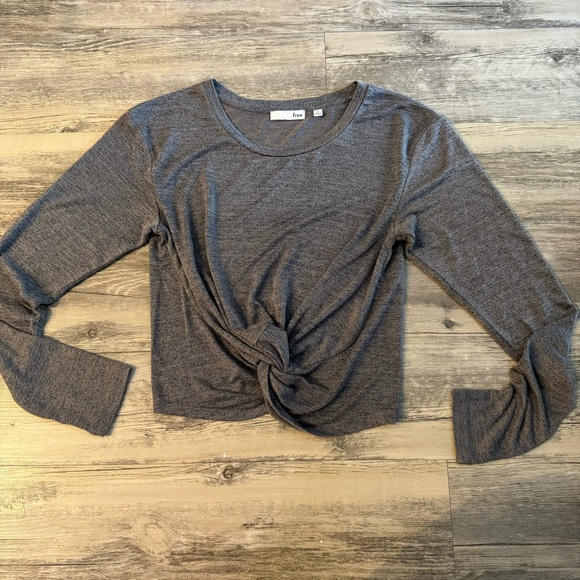 Gray Heathered Twist Front Wilfred Free Aritzia Long Sleeve Top - Picture 2 of 7